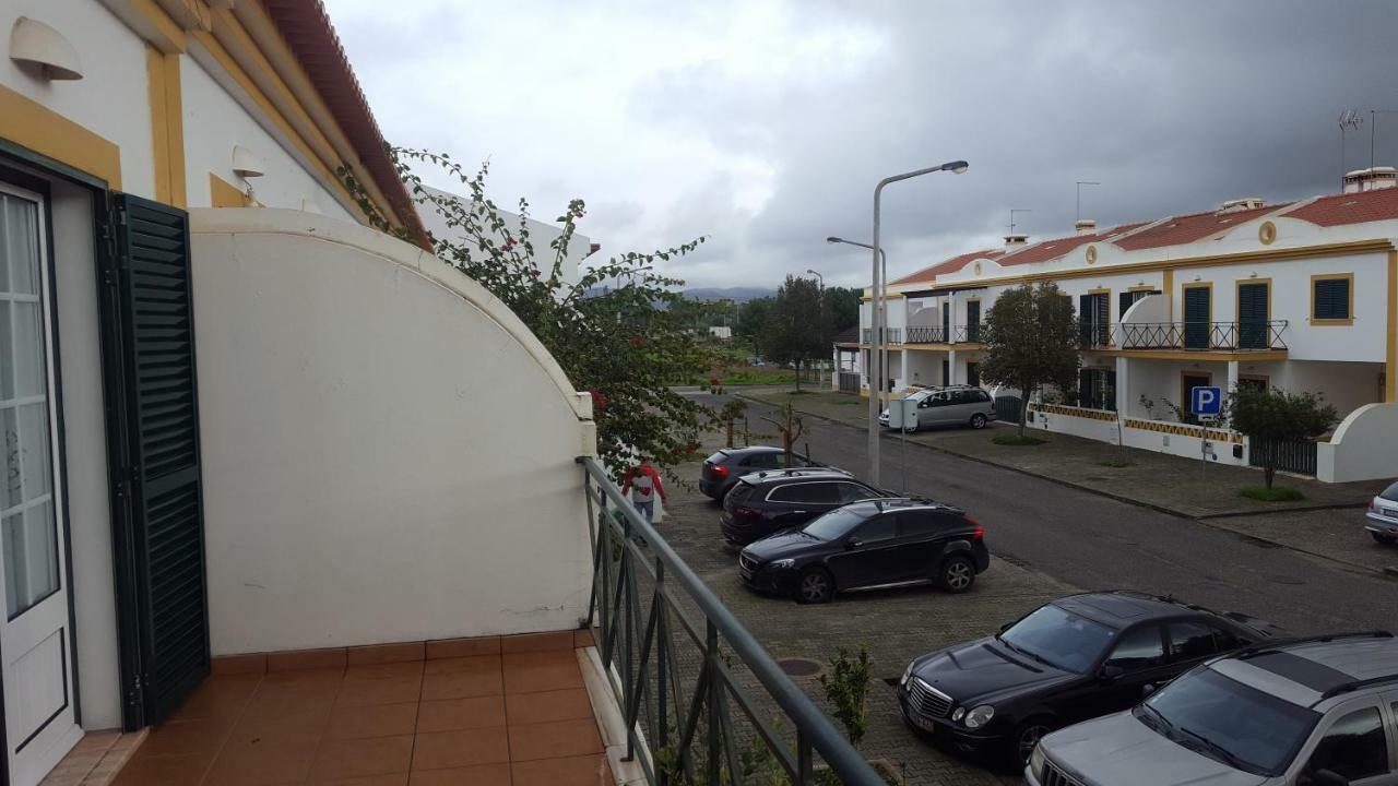 Casa Da Oliveira Villa Вила Нова де Милфонтеш Екстериор снимка